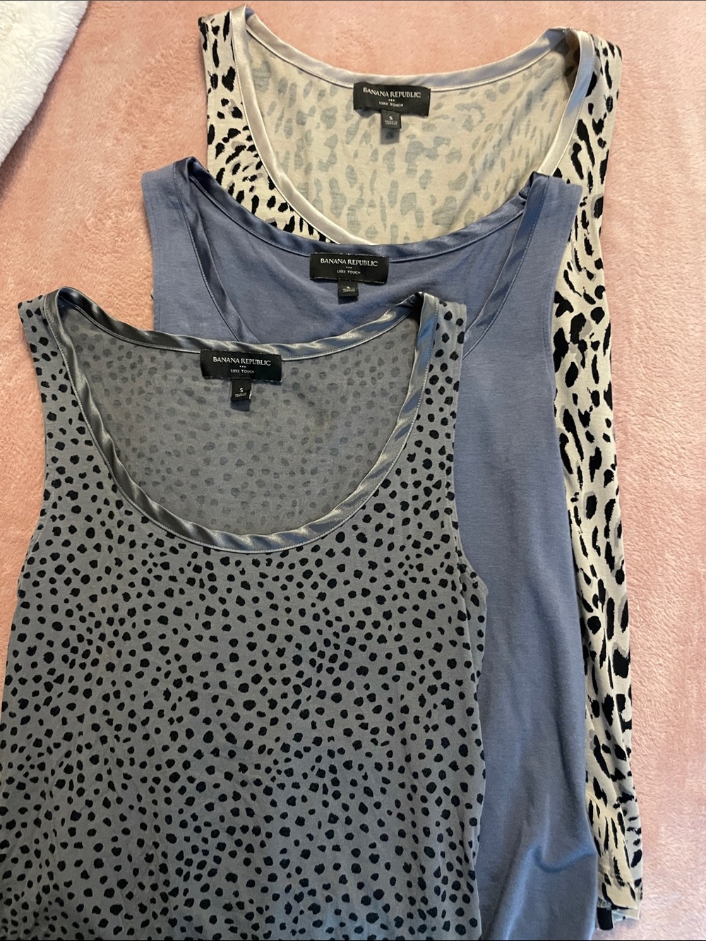 Banana Republic Luxe Touch Tank